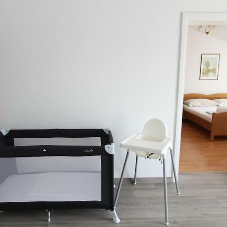 Kuca-Eldic Apartment Rogoznica  Bagian luar foto